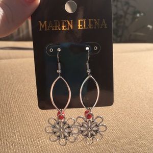 NEW* Silver earrings